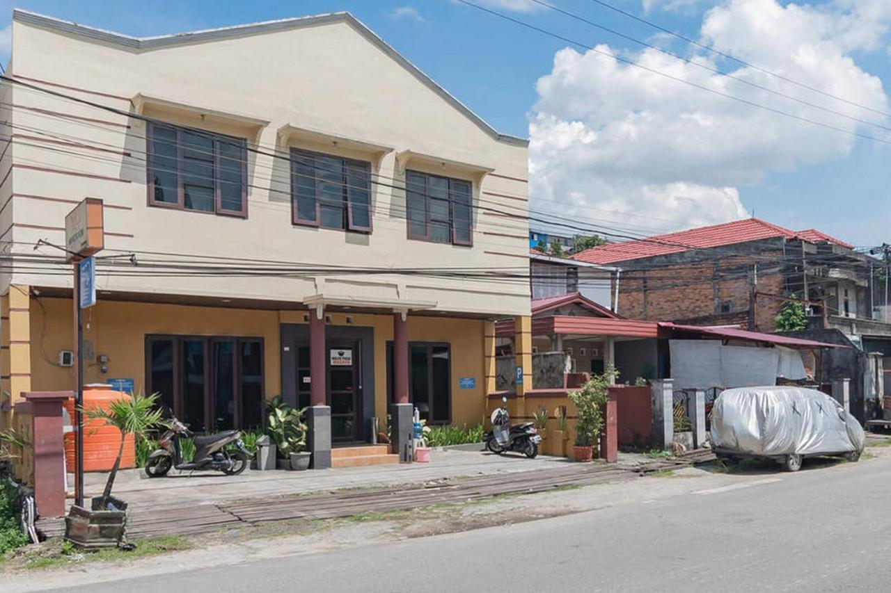 Hotel Mahkota Intan Syariah Balikpapan Redpartner Exterior foto